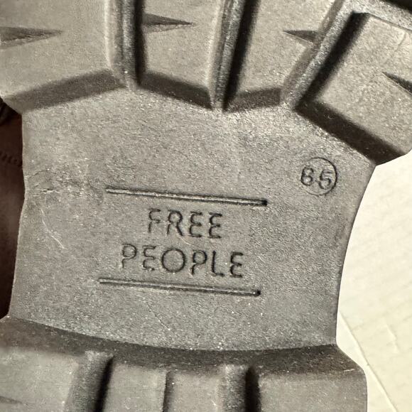 Free People Jones Hot Fudge Leather Lug Sole Lace-Up Boots NWOB Women 8.5 - Picture 7 of 8